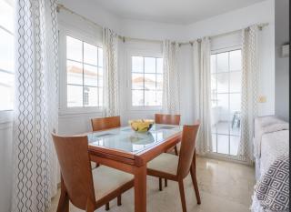 5 Chaparil Beach, Flat 3 with Sea Views - 3