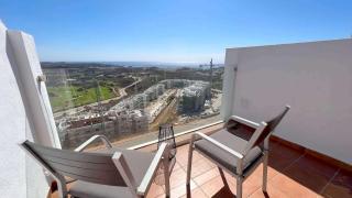 Bohemian-Chic Hideaway with Sun-Drenched Terrace - La Cala de Mijas - 6