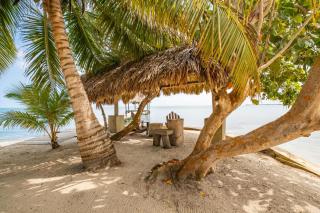 Rising Moon Villa - 3-Bedroom Beachfront w Pool - Maya Beach - 5