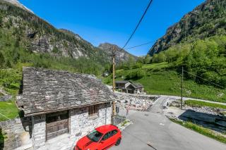 Casa Andy 1 Val Lavizzara - Happy Rentals - 1