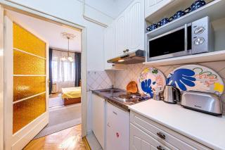 Balzac Apartment 2 - with AC - 2