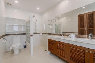 Luxury 4BR Villa 5 Private Pool Jacuzzi - 2