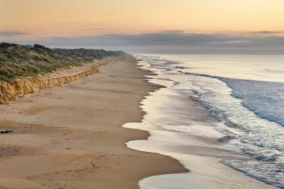 Honeysuckles Ultimate Beach Escape - Seaspray - 1