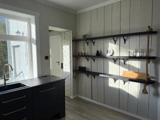 Historic Vibes,Modern Comfort,PV Yard,Walk to City - Stavanger - 4
