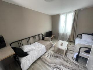 Studio spacieux - Creil - 9