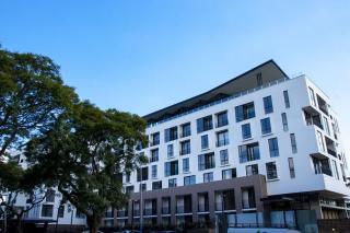 Sunset Studio at One Rosebank - 7