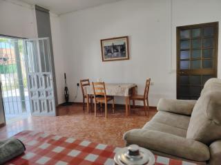 Casita rural con patio - - 3
