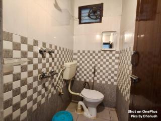 Annamaiah Guest House & Homestay - Tirupati - Home Food Service - 6