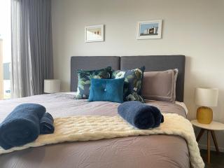 CBD New 2 Bed 2 Baths By Hagley Park With Parking - 7