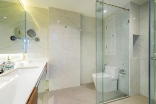 Stylish Beachfront 2BR Flat - Nai Thon Beach - 3
