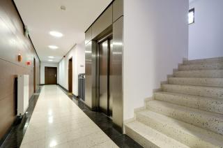 Apartments Old Town Szafarnia Studio & by Noclegi Renters - Danzig - 3