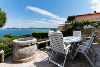 Beachfront House Sanja - Crveni Vrh - 0