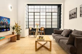 Modern-Rustic Haven in the City by Sea N' Rent - Tel Aviv - 8