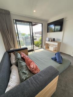 Convenient 1Bed Studio with Ensuite By Hagley Park - Christchurch - 3