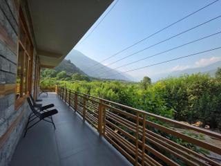 Zankhrpas A Himalayan Home - Manali - 3