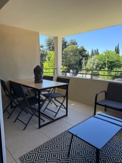 Appartement neuf piscine de standing Uzes à pied - Uzès - 5