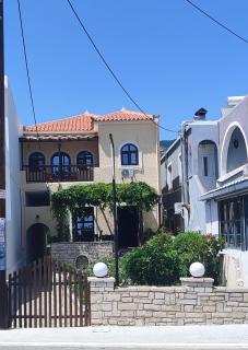 Smaragda Hotel - Marathokampos - 0