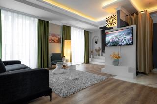Luxury 1BR Duplex with Terrace & Office in Tomtom - Istanbul - 8