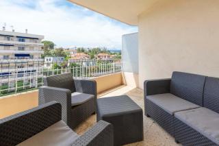 Center of Antibes spacious 2 br flat with terrace and air conditioning - Antibes - 8