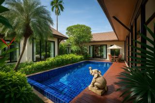 VILLA SAVU| 3 Bedroom Private Pool Villa in popular location near Naiharn Beach - Strand Nai Harn - 0