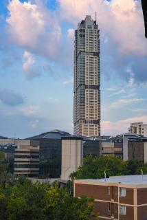 Chic Studio with Panoramic Sandton Views - Johannesburg - 4