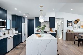 Beautifully Designed Home w Pool for Families and Groups - Scottsdale - 5