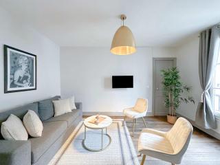 Comfortable Family Home in Paris - Paris - 0