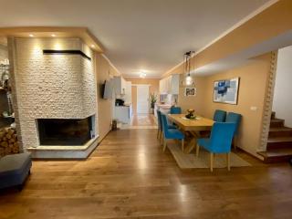 Modern Villa with Garden in Evksinograd, Varna by Flat manаger - Varna - 5