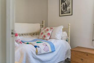 Tell-Tale Cottage by Keepers Cottages - Deal - 2