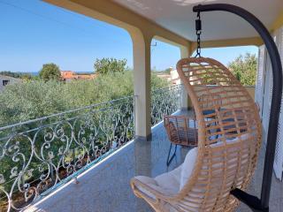 Holiday House with Private Pool Villa Seabird - Rošini - 7