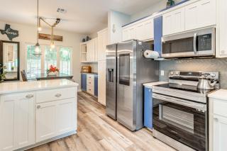Beach and Pool Access at Lake Travis Family Getaway! - Point Venture - 4