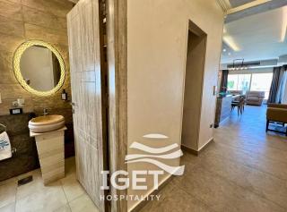 upper chalet with roof in hacienda bay جنيور شاليه فى هاسيندا باى بروف exh5 - El Alamein - 1