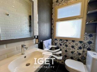 upper chalet with roof in hacienda bay جنيور شاليه فى هاسيندا باى بروف exh5 - El Alamein - 6