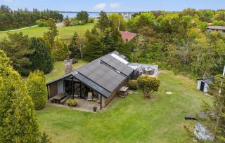 Lovely Home In Tarm With Jacuzzi - Tarm - 0