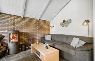 Lovely Home In Tarm With Jacuzzi - Tarm - 7