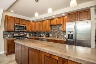 Woodland Chalet @ Kachina Village Deck Game Room w Ping Pong Poker Table - 3