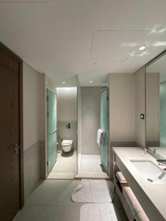 Elegant 2BR Seaview Hotel Suite - El Alamein - 3