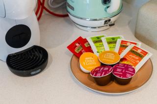 Voyage Studio In Waters Edge - Abu Dhabi - 2