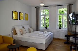 2 BR - Apartment mit 2 Arbeitsplätzen und Balkon - Erfurt - 0