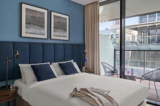 Sonder by Marriott Bonvoy Britain Quay Apartments Grand Canal Square - 1