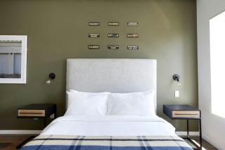 The Queen Hotel Queen Village, Sonder by Marriott Bonvoy - 1