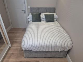 Main Street Blackrock - - 3