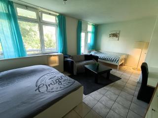 Stylish 3BR Villa - Rooftop Lounge - Big Kitchen - Heerlen - 3