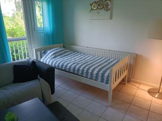 Stylish 3BR Villa - Rooftop Lounge - Big Kitchen - Heerlen - 2