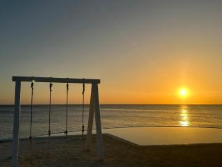 VILLA CORAL Tracadero Beach Resort - La Laguna - 4