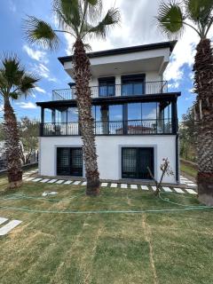 Luxury Villa to the Sea on the Island of Cunda,PEARL MANSİON - Ayvalık - 0