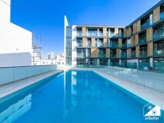 JVC Amazing Studio with Balcony & Pool View - 7