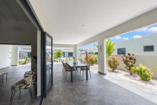 Villa Jasmijn met privezwembad, Mambo Beach - Willemstad - 1