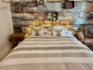 Savannah Lodge - Stylish Coastal Escape - Free Parking - WiFi - Bournemouth - 5