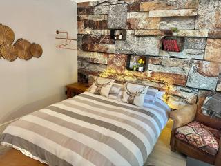 Savannah Lodge - Stylish Coastal Escape - Free Parking - WiFi - Bournemouth - 4